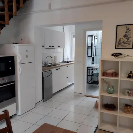 Dom Nyaralo * Балатонфеньвеш