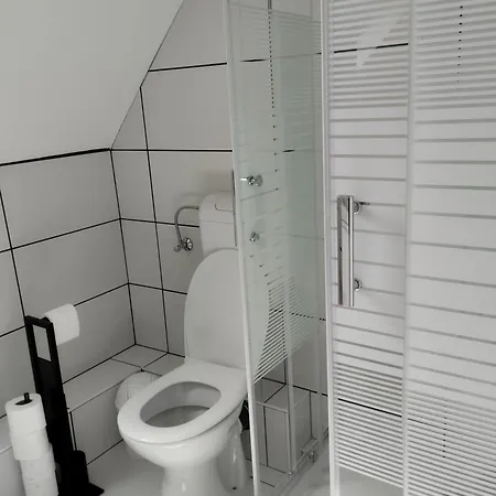 Dom Nyaralo Balatonfenyves