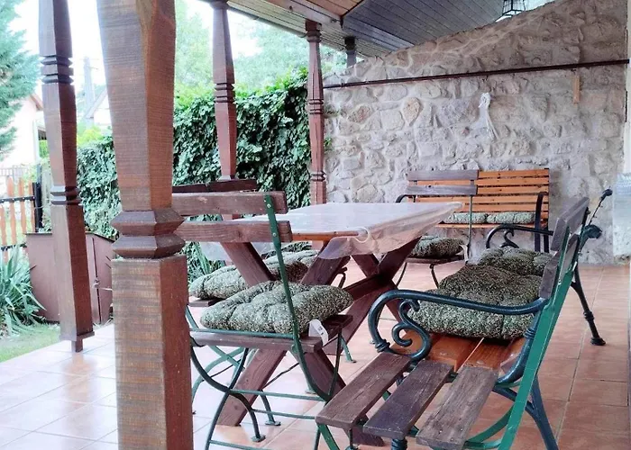 Σπίτι διακοπών Dom Nyaralo *