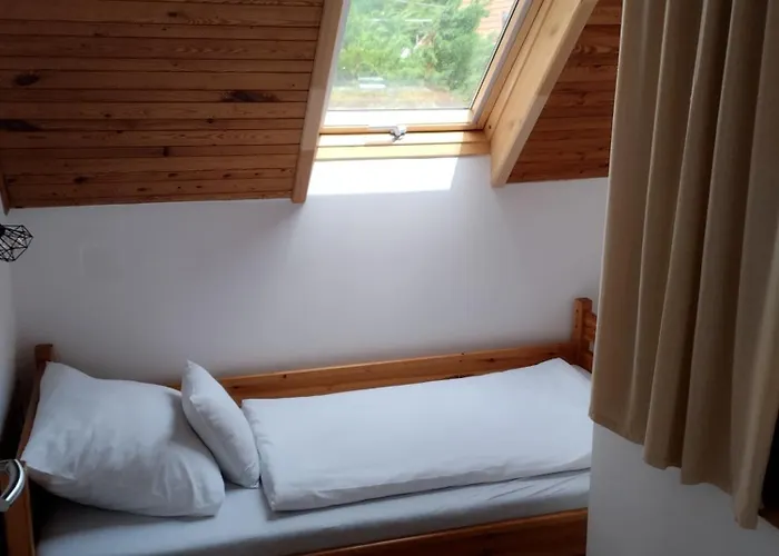 Dom Nyaralo Σπίτι διακοπών *